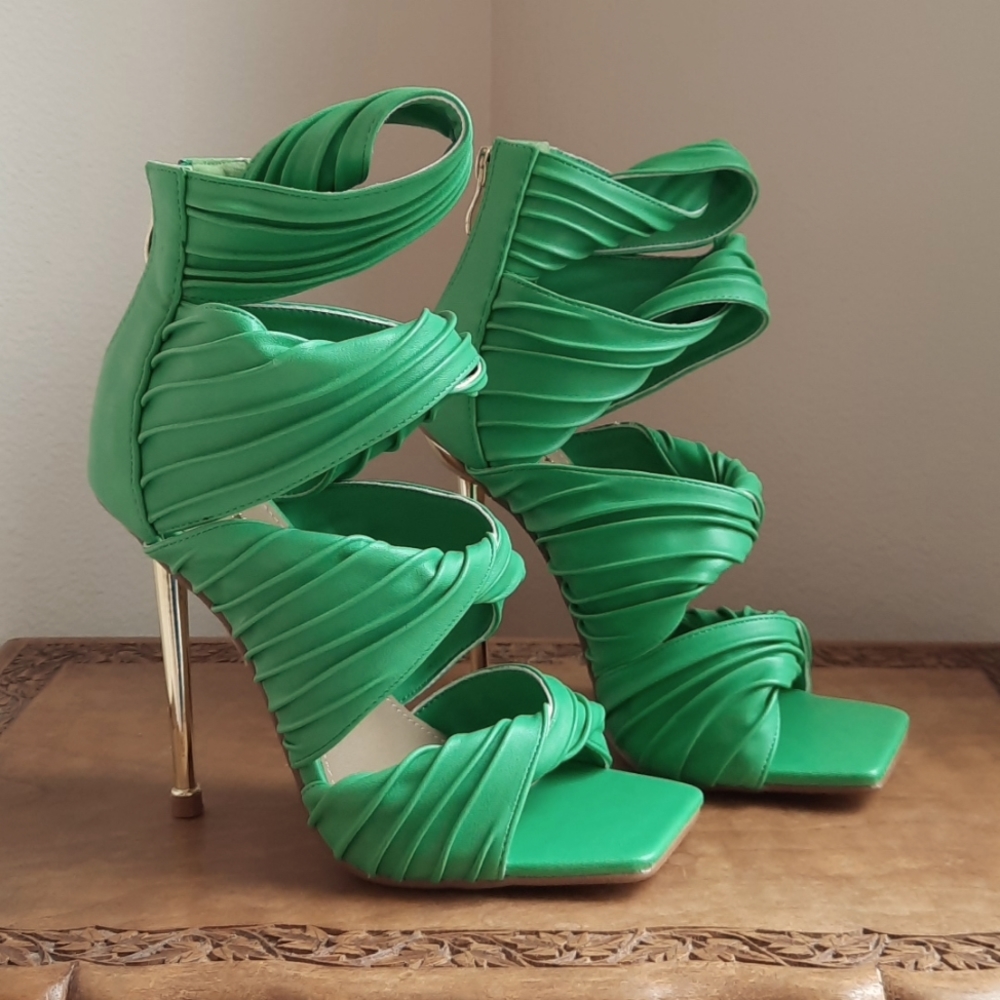 Green and Gold Stilettos - NEW